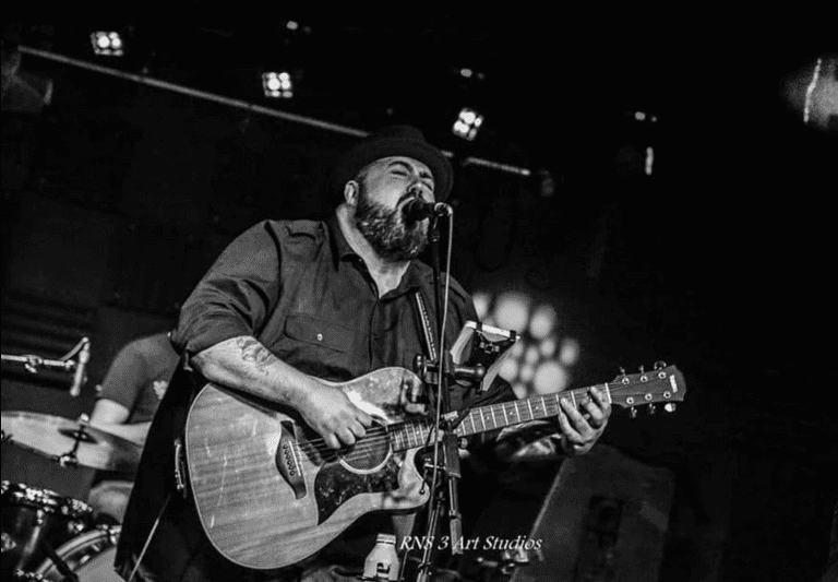 Live Music w/ Ray Wroten at Twain's Tavern